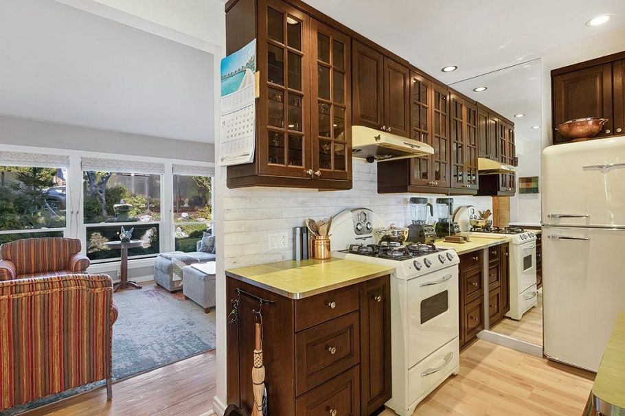 535 E Keith Road North Vancouver, BC - 5