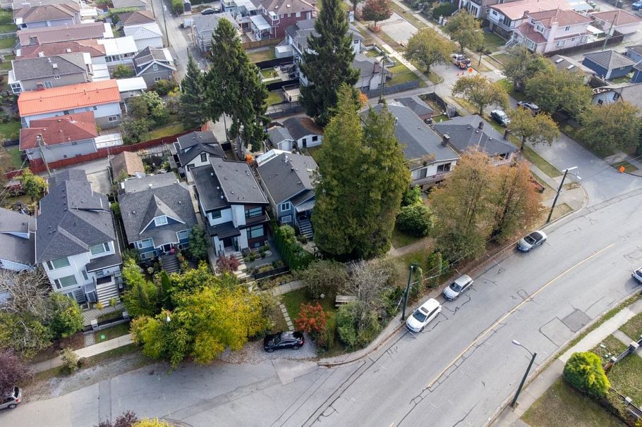 3960 Nootka Street Vancouver, BC - 14