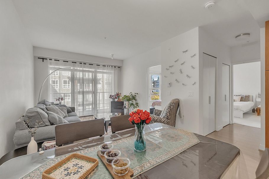 609 6033 Gray Avenue Vancouver, BC - 8