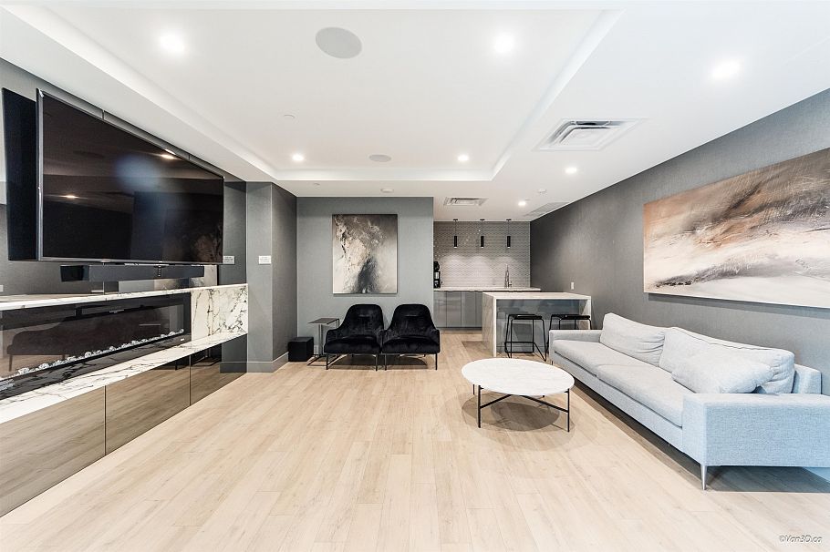 301 8189 Cambie Street Vancouver, BC - 18