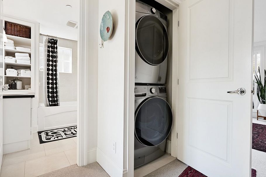 695 W 19th Avenue Vancouver, BC - 29