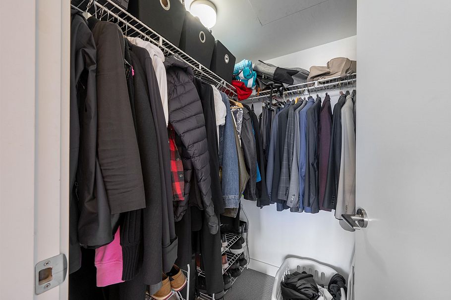 409 111 E 3rd Street North Vancouver, BC - 24