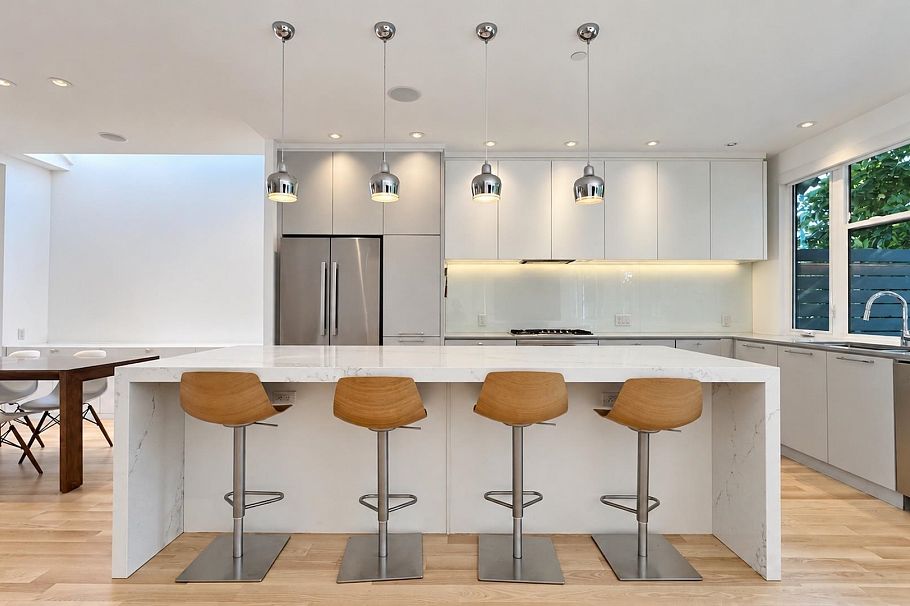 80 E 22nd Avenue Vancouver, BC - 8