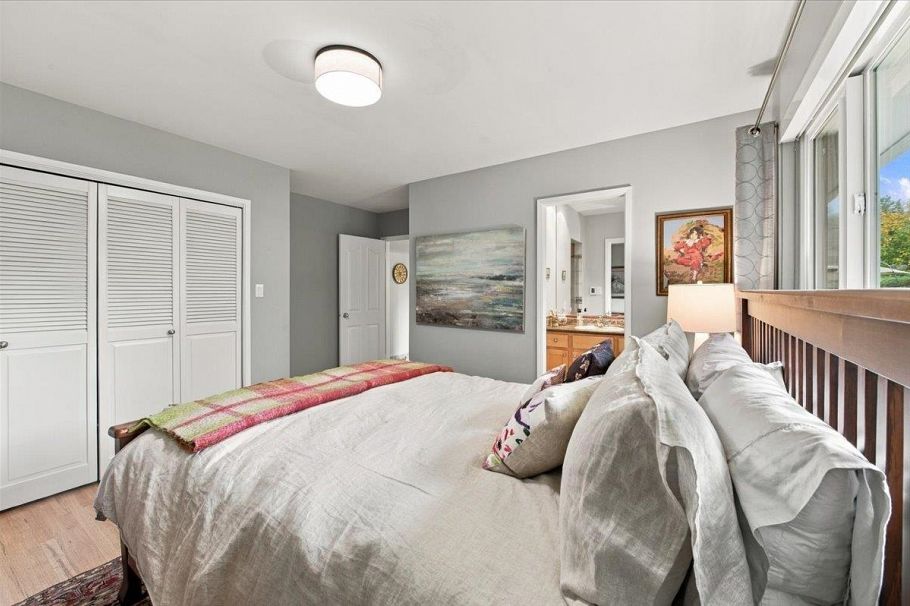 768 Browning Place North Vancouver, BC - 15