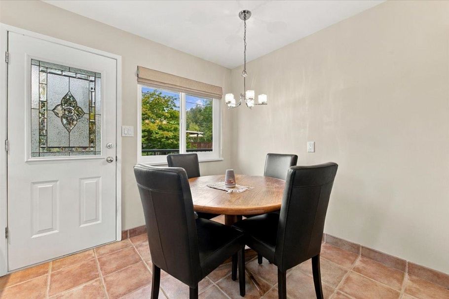 768 Browning Place North Vancouver, BC - 13