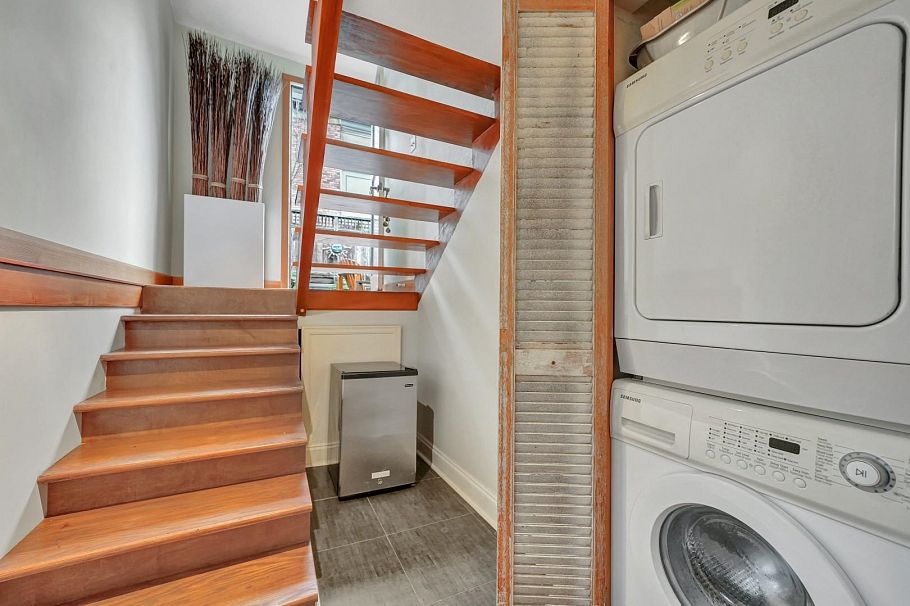 2303 W 3rd Avenue Vancouver, BC - 14