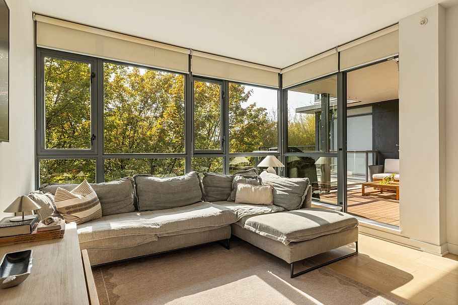 403 750 W 12th Avenue Vancouver, BC - 1