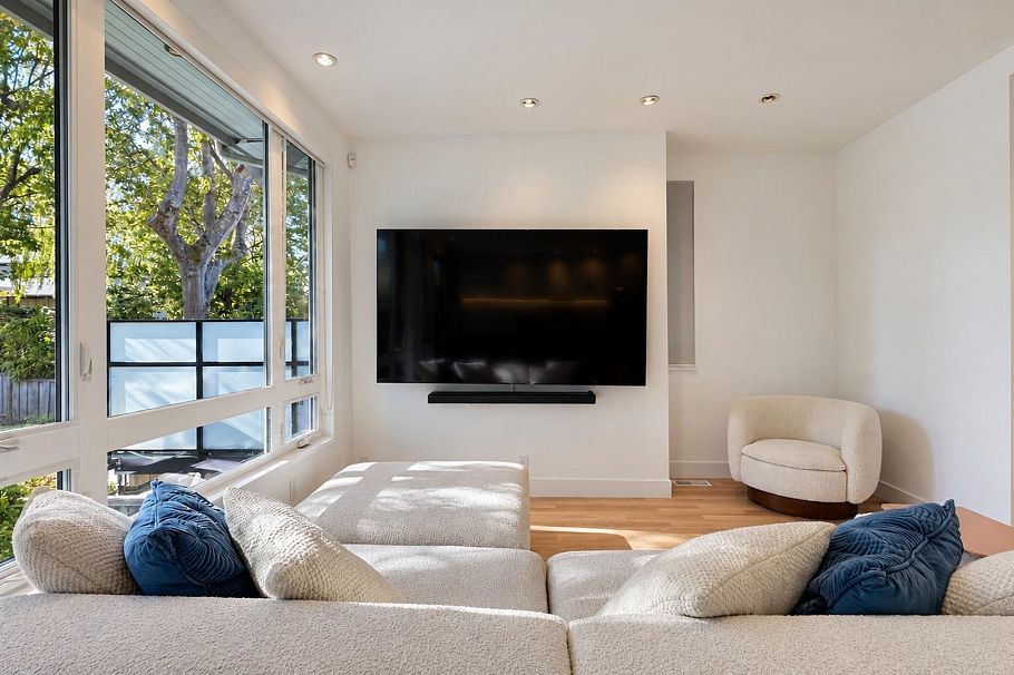 80 E 22nd Avenue Vancouver, BC - 14