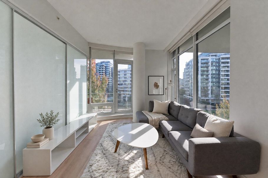 505 1633 Ontario Street Vancouver, BC - 1