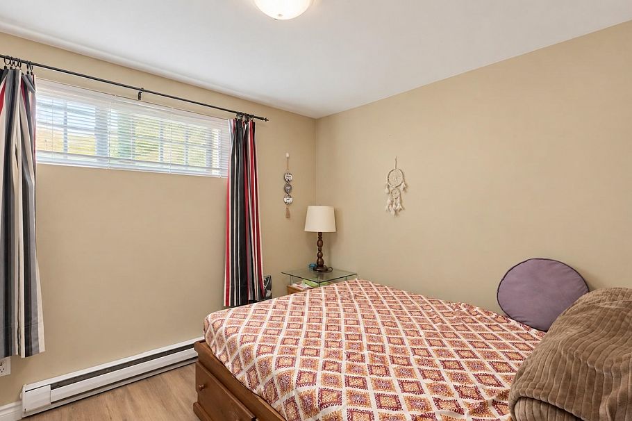 7590 Fraser Street Vancouver, BC - 16
