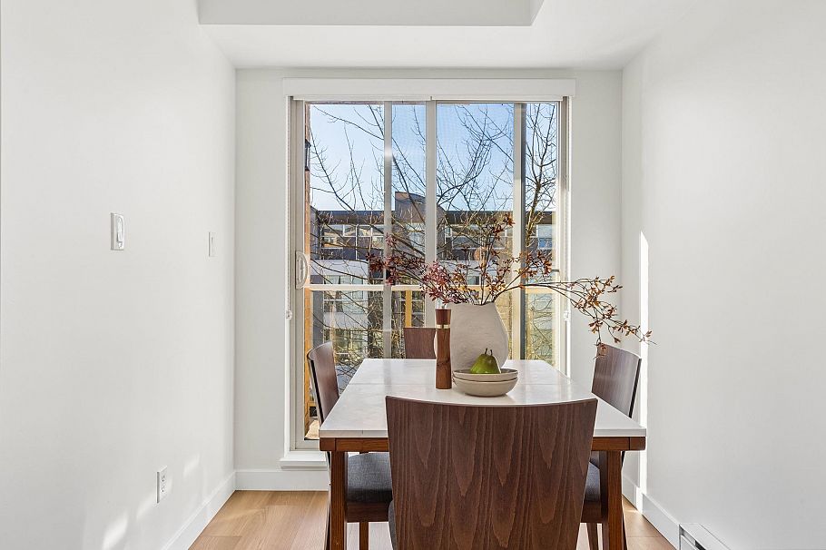 311 702 E King Edward Avenue Vancouver, BC - 19