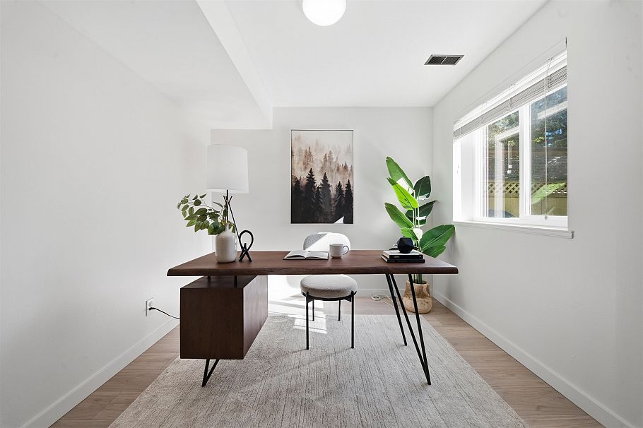 1825 Peters Road North Vancouver, BC - 26