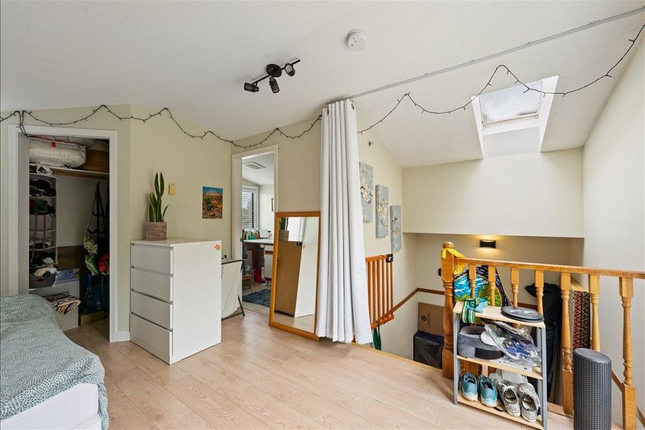 1375 E 18th Avenue Vancouver, BC - 34