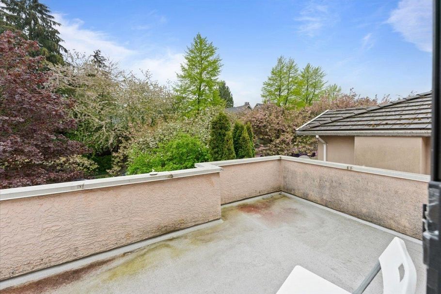 1375 E 18th Avenue Vancouver, BC - 36