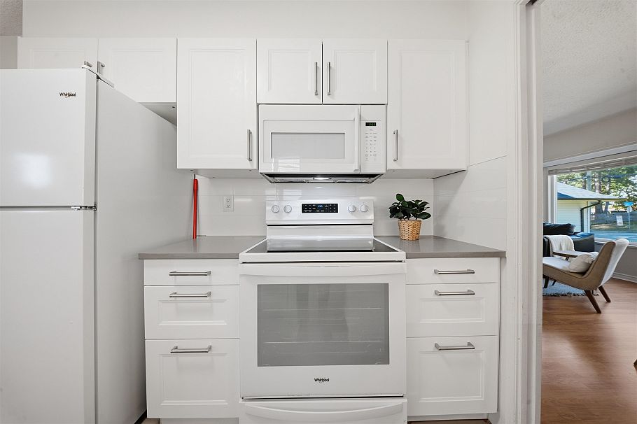 1825 Peters Road North Vancouver, BC - 9