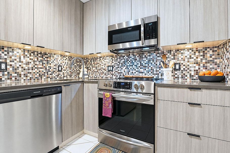 206 2405 Kamloops Street Vancouver, BC - 18