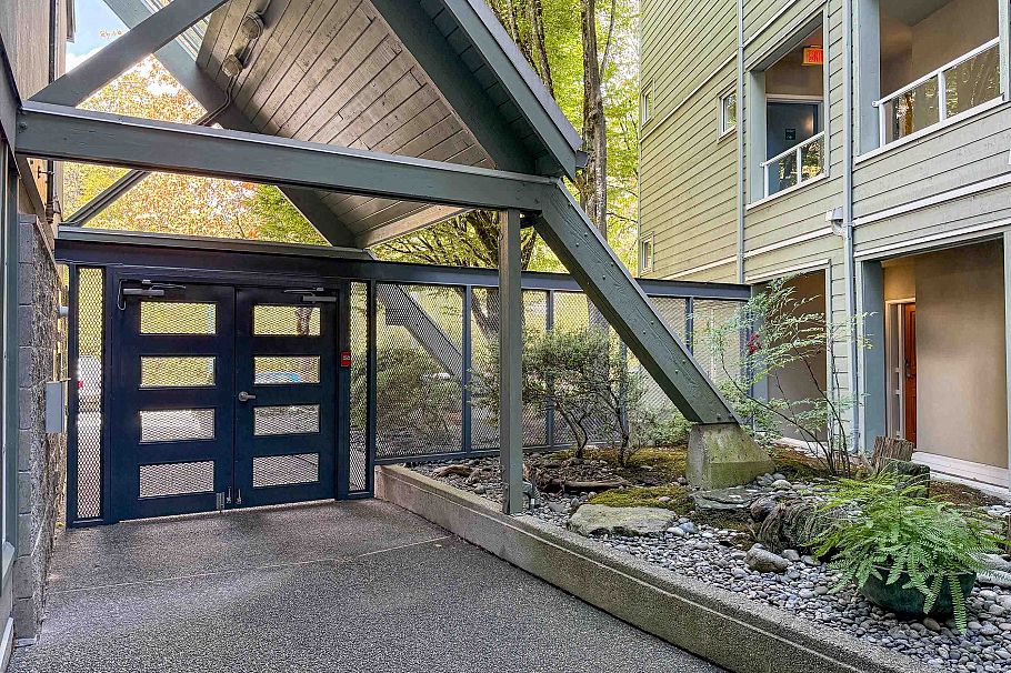 303 2080 E Kent Avenue South Vancouver, BC - 30