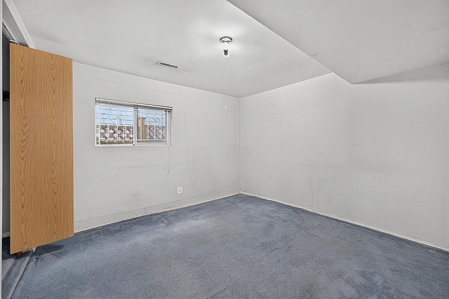 1429 E 11 Avenue Vancouver, BC - 25