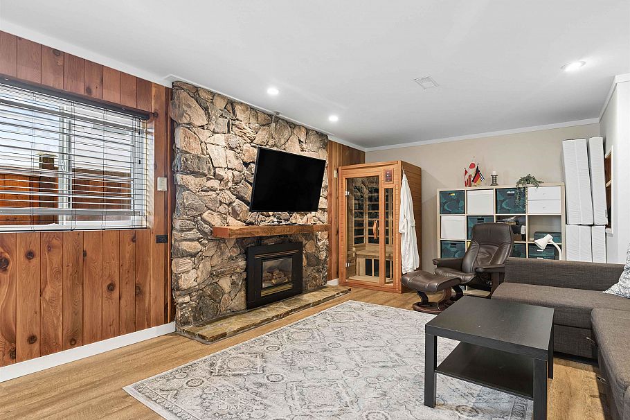 2925 W 24th Avenue Vancouver, BC - 22