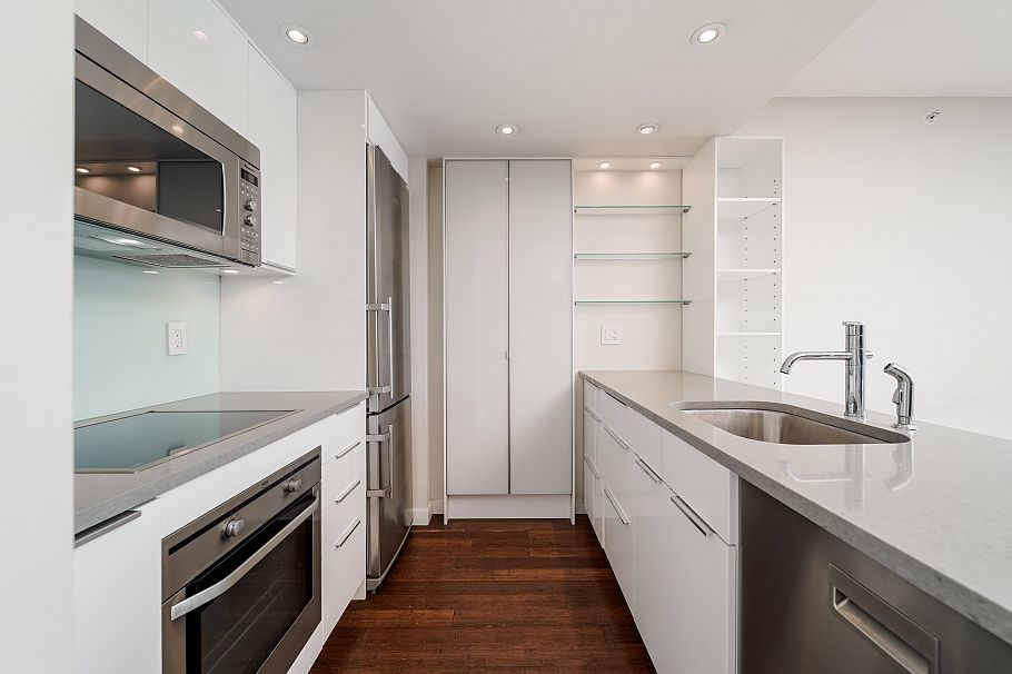 1708 1331 W Georgia Street Vancouver, BC - 9