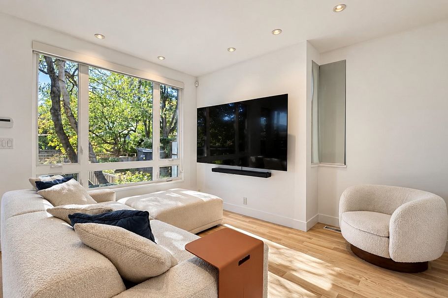 80 E 22nd Avenue Vancouver, BC - 13
