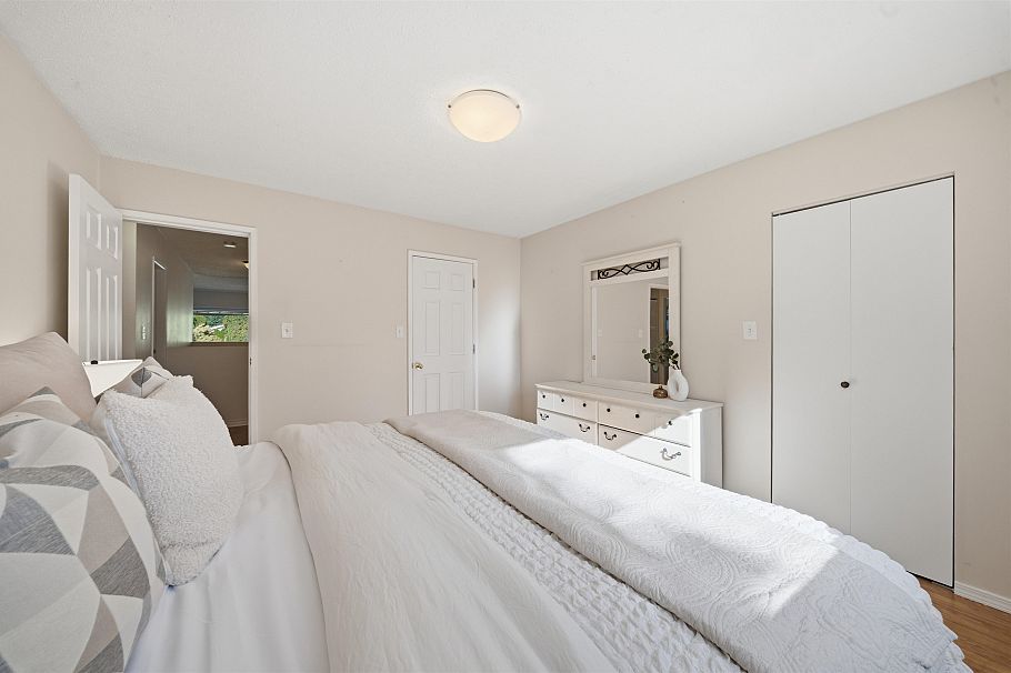 1825 Peters Road North Vancouver, BC - 15