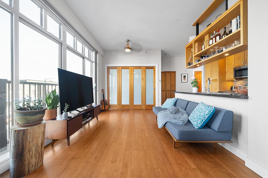 109 2515 Ontario Street Vancouver, BC - 6