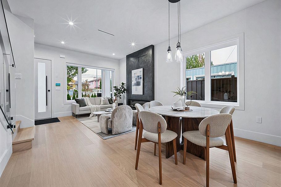 2 6991 Kerr Street Vancouver, BC - 7