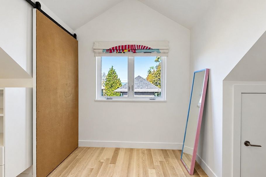 80 E 22nd Avenue Vancouver, BC - 27