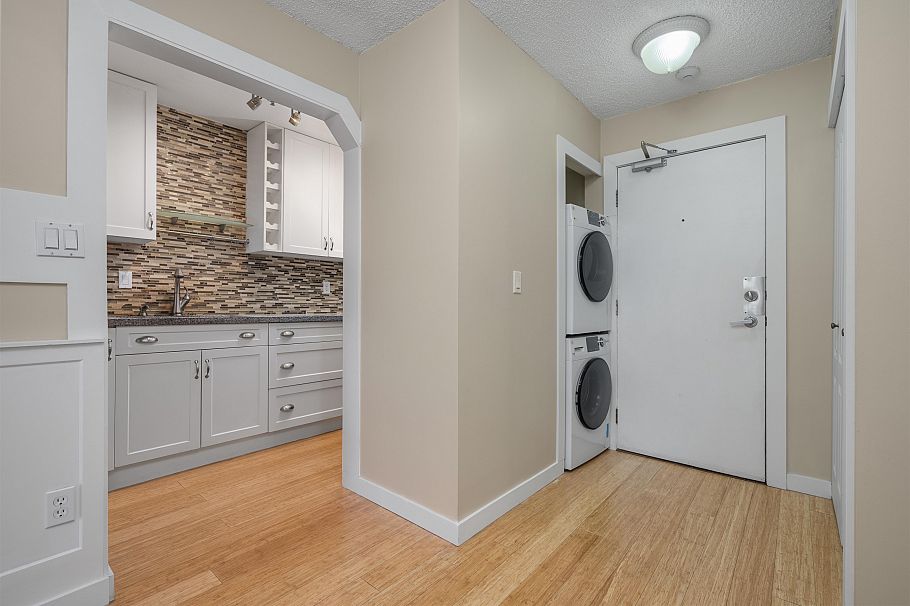 108 910 W 8th Avenue Vancouver, BC - 7