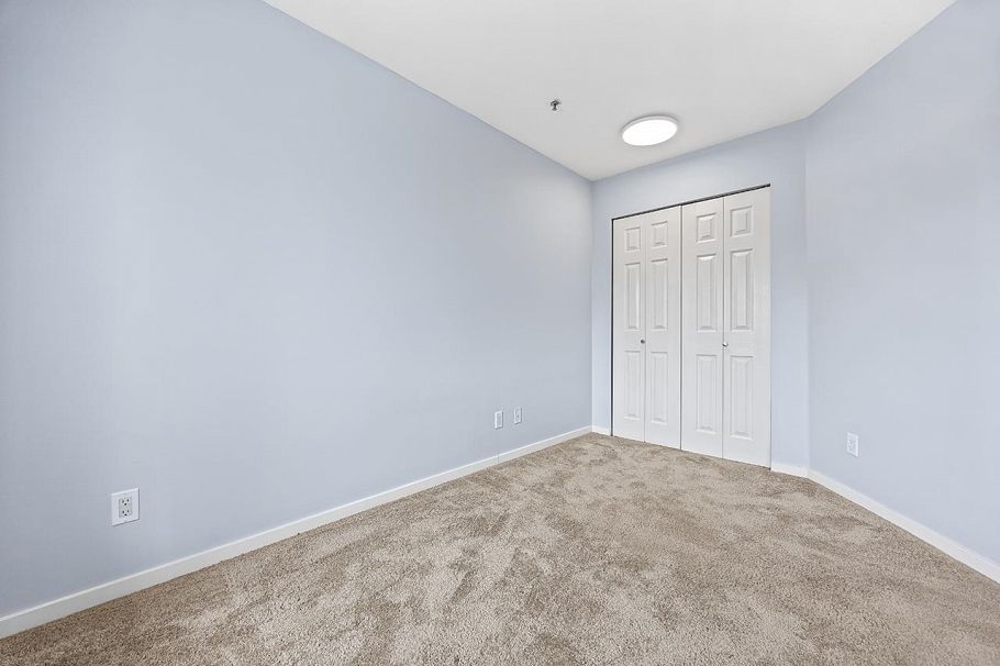 211 868 Kingsway Vancouver, BC - 11