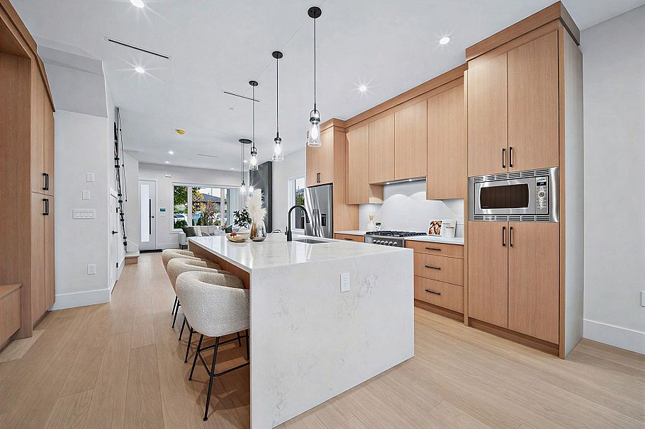 2 6991 Kerr Street Vancouver, BC - 11