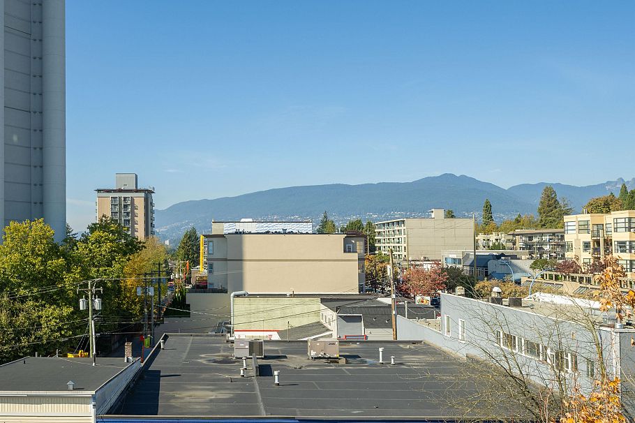 409 111 E 3rd Street North Vancouver, BC - 12