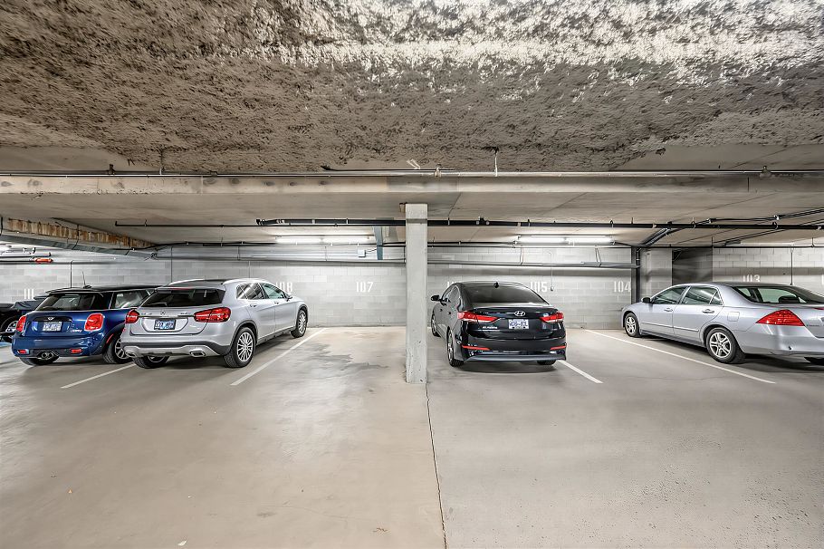 221 3769 W 7th Avenue Vancouver, BC - 19