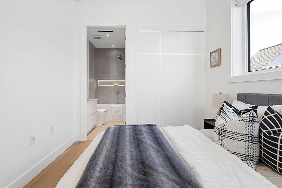 2 3648 W 20th Avenue Vancouver, BC - 34