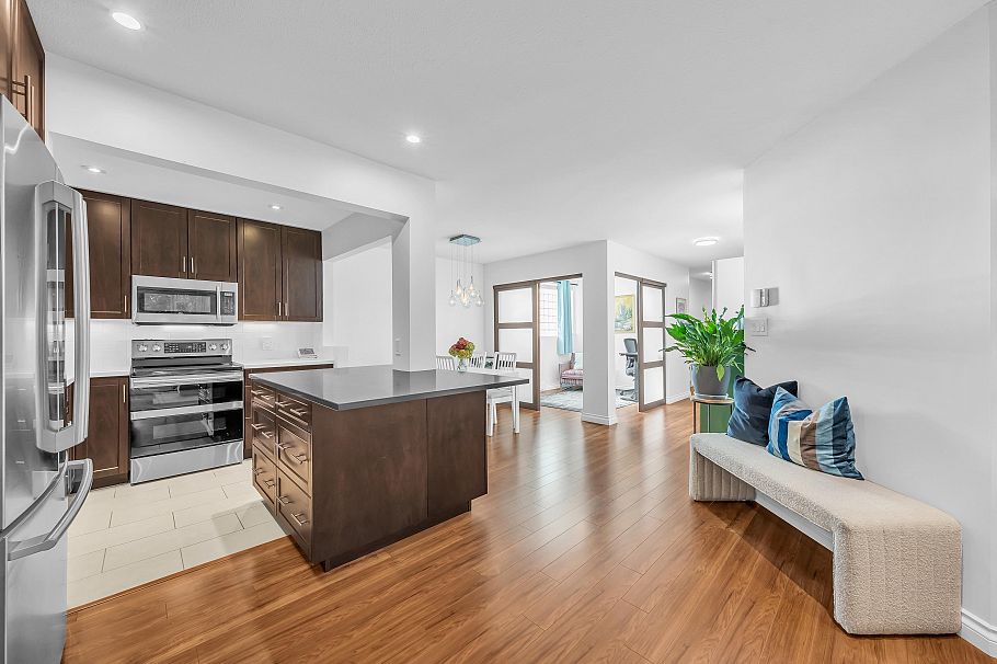106 1082 W 8th Avenue Vancouver, BC - 12