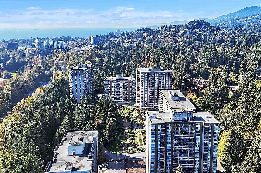 1207 2016 Fullerton Avenue North Vancouver, BC - 33
