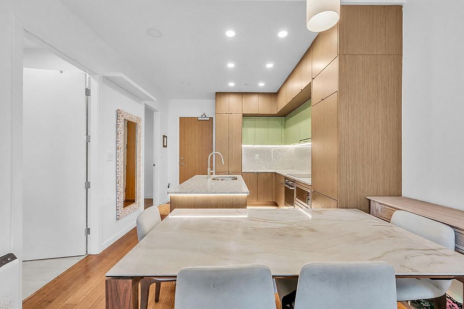 1002 1205 Howe Street Vancouver, BC - 14