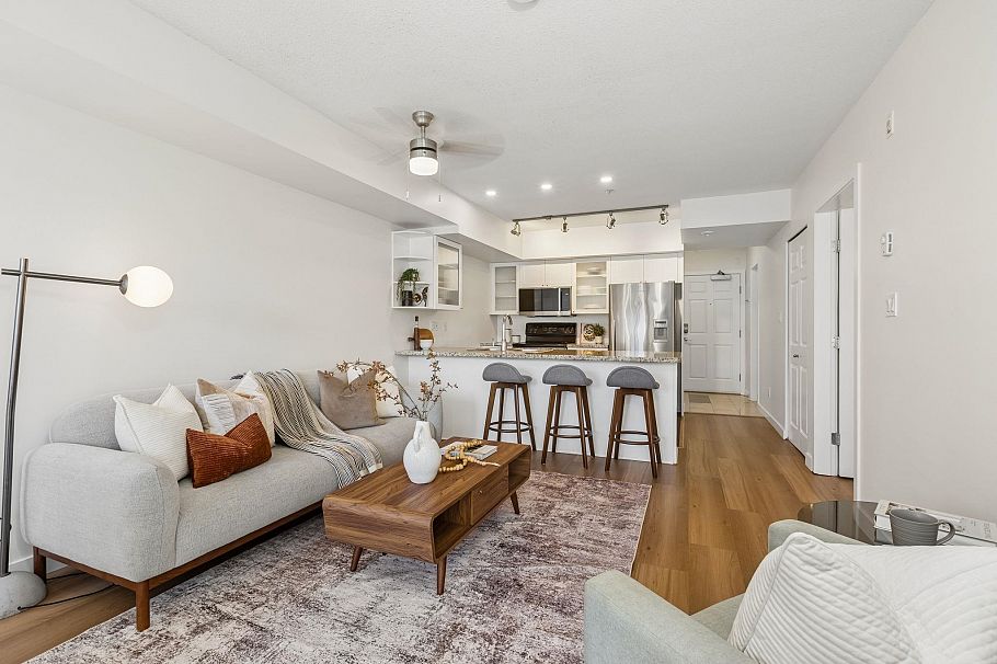 311 702 E King Edward Avenue Vancouver, BC - 7