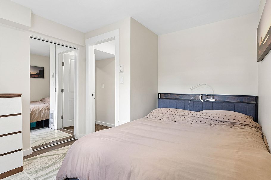 2925 W 24th Avenue Vancouver, BC - 32