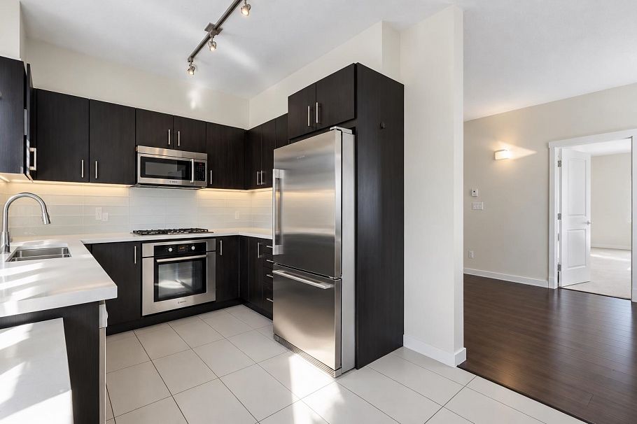 117 3133 Riverwalk Avenue Vancouver, BC - 14