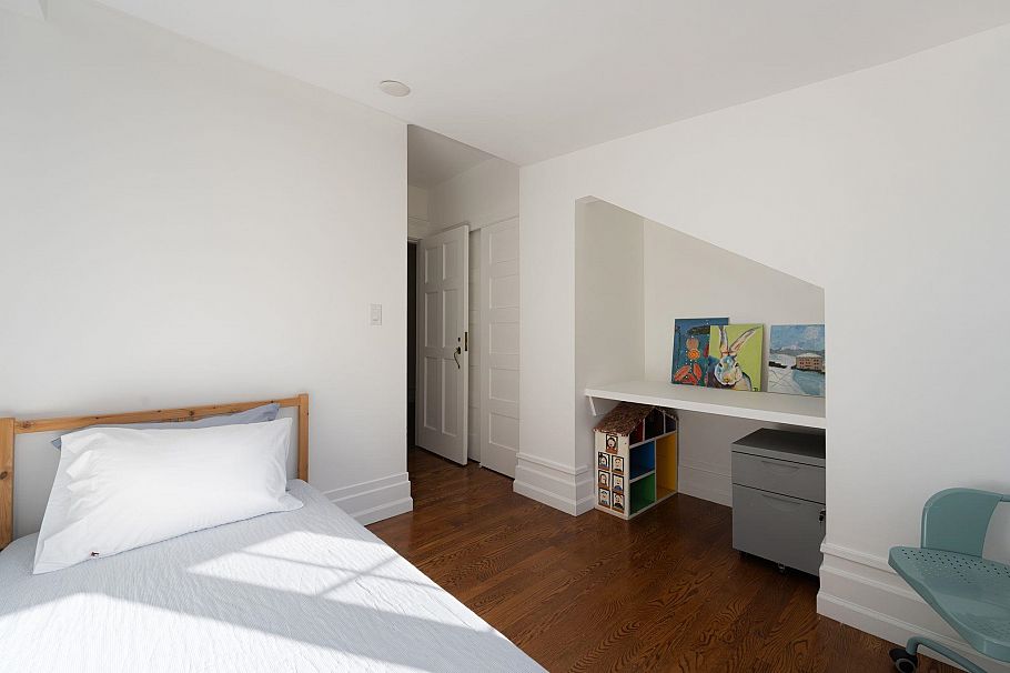 3292 Granville Street Vancouver, BC - 21