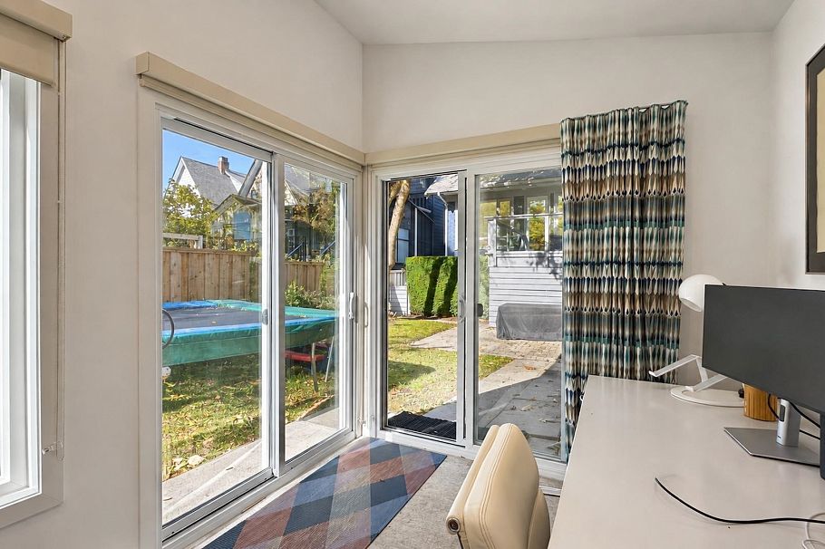 80 E 22nd Avenue Vancouver, BC - 38