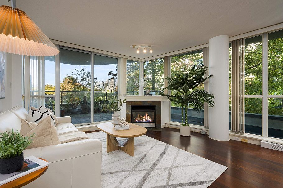 204 1485 W 6th Avenue Vancouver, BC - 2