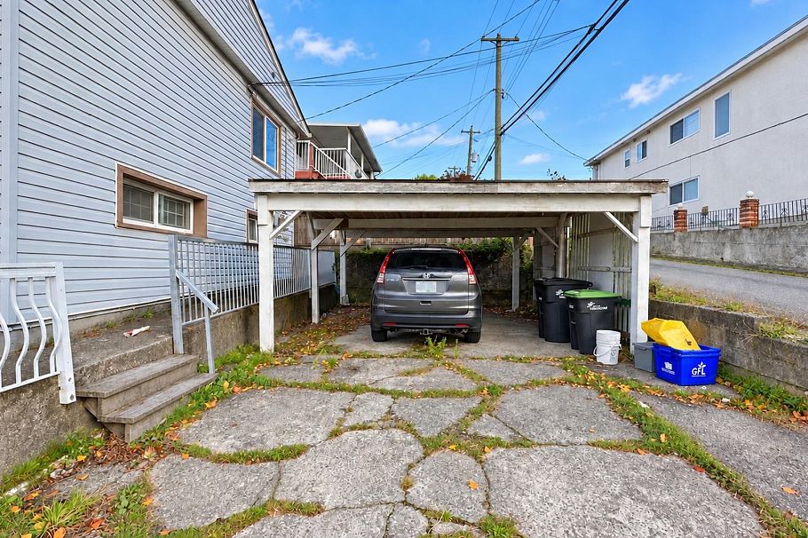 7590 Fraser Street Vancouver, BC - 19