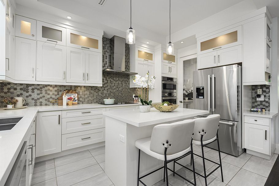 7380 Ontario Street Vancouver, BC - 9
