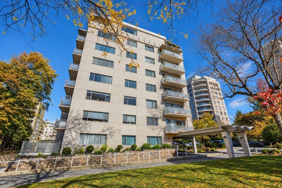 502 2409 W 43rd Avenue Vancouver, BC - 1
