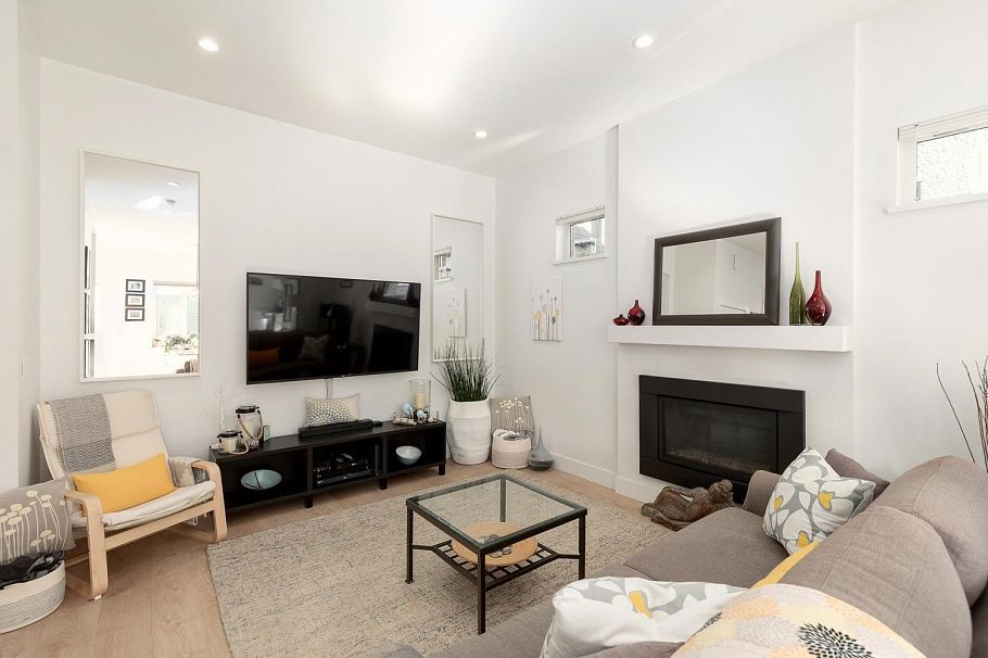 572 E 16th Avenue Vancouver, BC - 6
