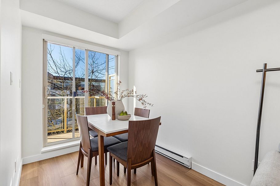 311 702 E King Edward Avenue Vancouver, BC - 20