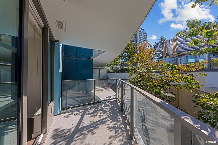 301 8189 Cambie Street Vancouver, BC - 3